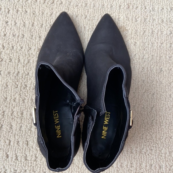 Black suede Nine West ankle boots - Picture 2 of 5